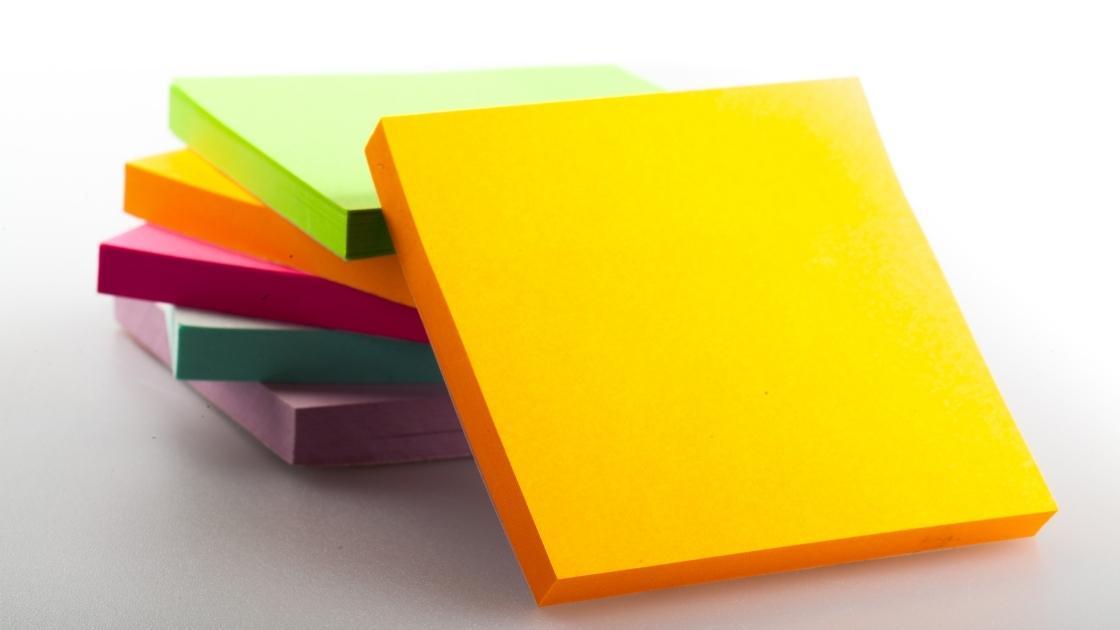 foglietti adesivi per promemoria